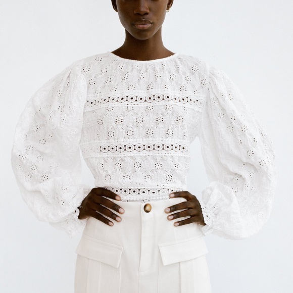 Zara Tops - Zara textured embroidered white long sleeve blouse